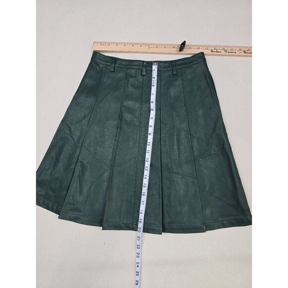 We The Free People Green Faux Leather Pleated Mini Skirt Size 0 Vegan - Picture 4 of 4